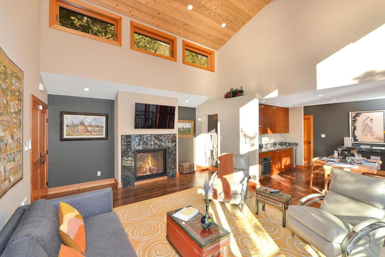 Salishan Tree House Suite Cowichan Bay Exterior photo