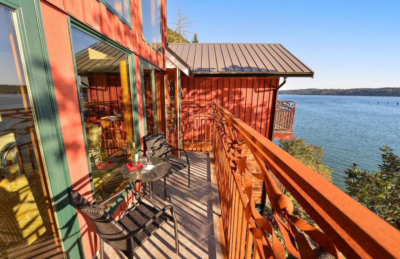 Salishan Tree House Suite Cowichan Bay Exterior photo