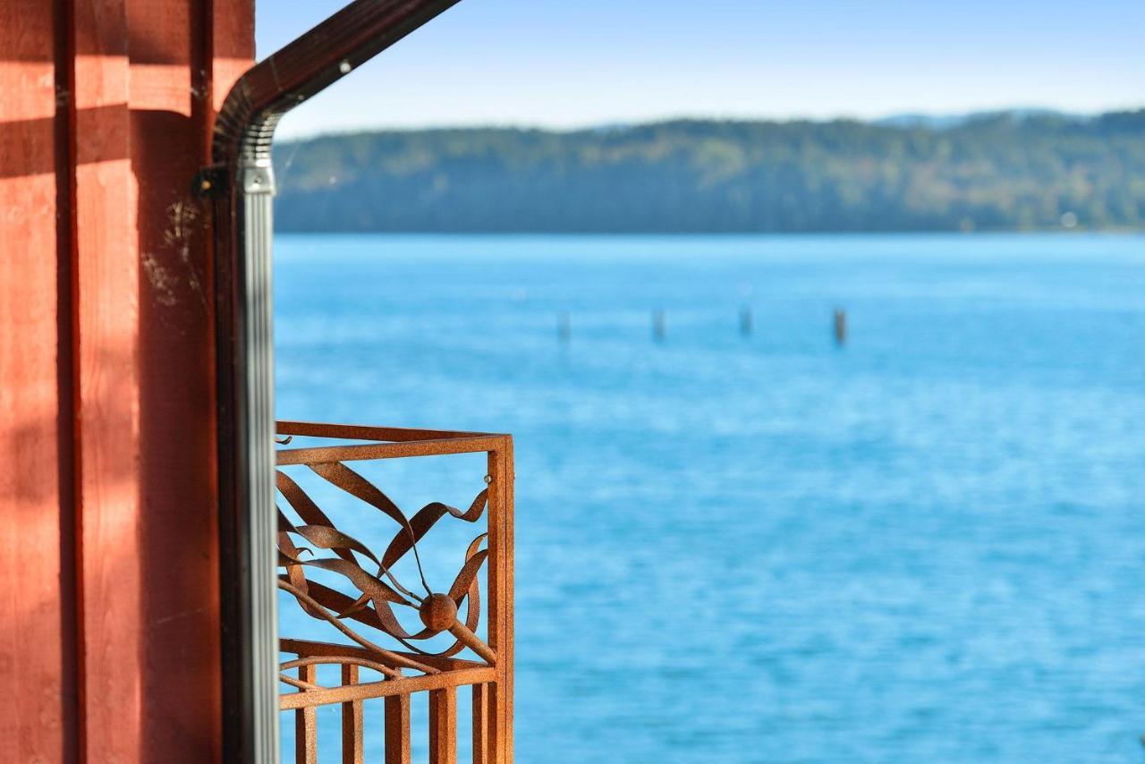 Salishan Tree House Suite Cowichan Bay Exterior photo