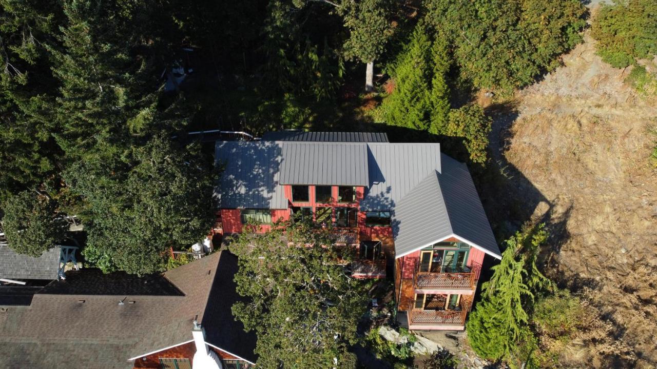 Salishan Tree House Suite Cowichan Bay Exterior photo