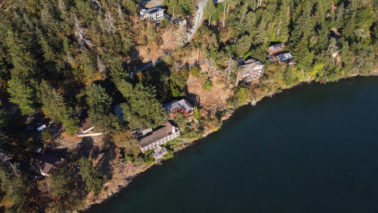 Salishan Tree House Suite Cowichan Bay Exterior photo