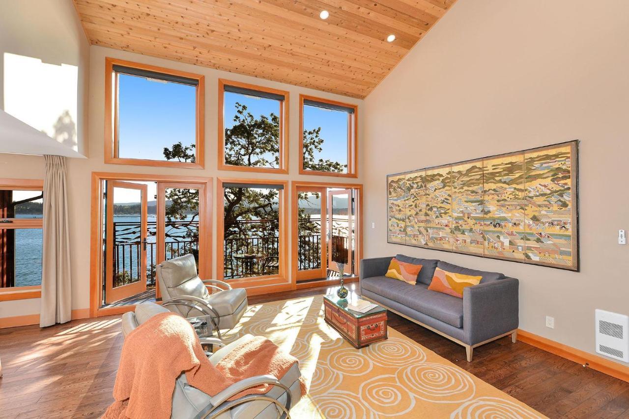 Salishan Tree House Suite Cowichan Bay Exterior photo