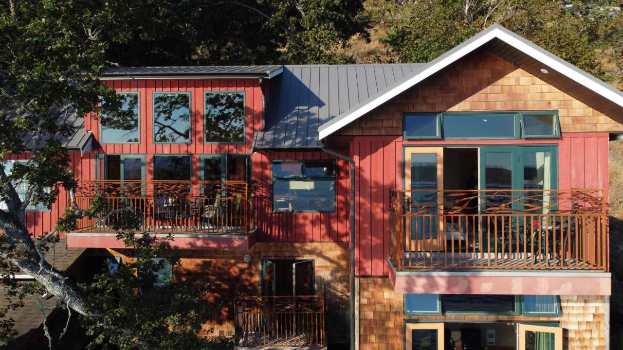 Salishan Tree House Suite Cowichan Bay Exterior photo